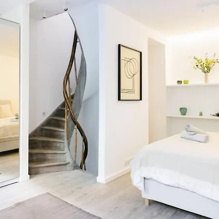 شقة High-end 3bdr @ Center